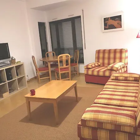Jardim Dos Jacarandas Apartment *